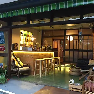 Gasthuis Azito, Hakone
